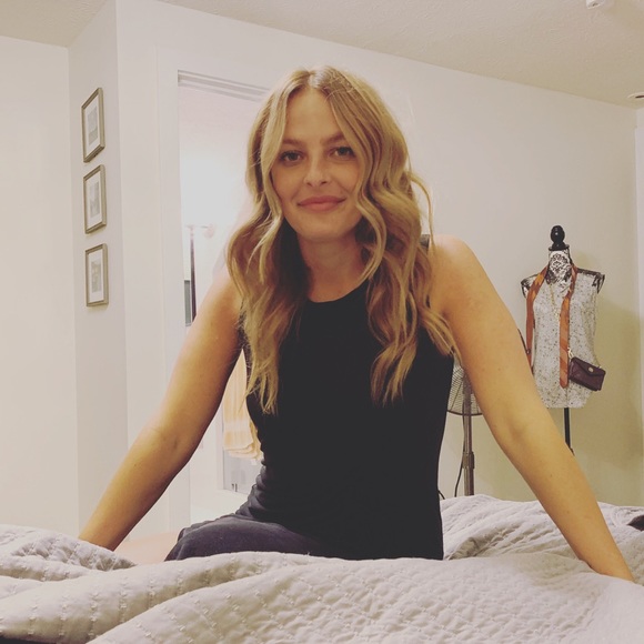 HR Director by Day, Designer Guru by Night 🖤 - Picture 14 of 15